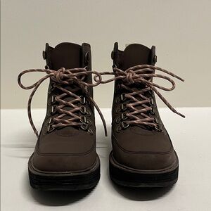 Teva Dark Brown Ankle Boots with Light Pink Laces